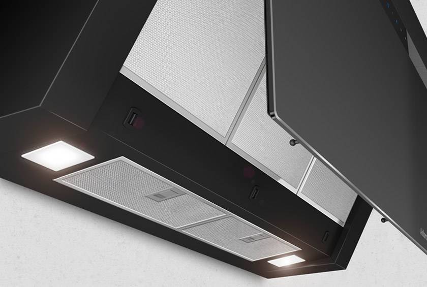 Airforce V4 90cm Angled Wall Mounted Cooker Hood - Black glass - Image 3