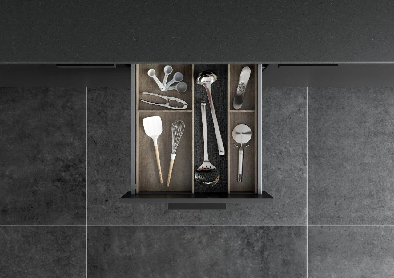 Blum AMBIA-LINE Utensil Insert Kit - Nebraska Oak ALU.45.110P.NO - Image 2