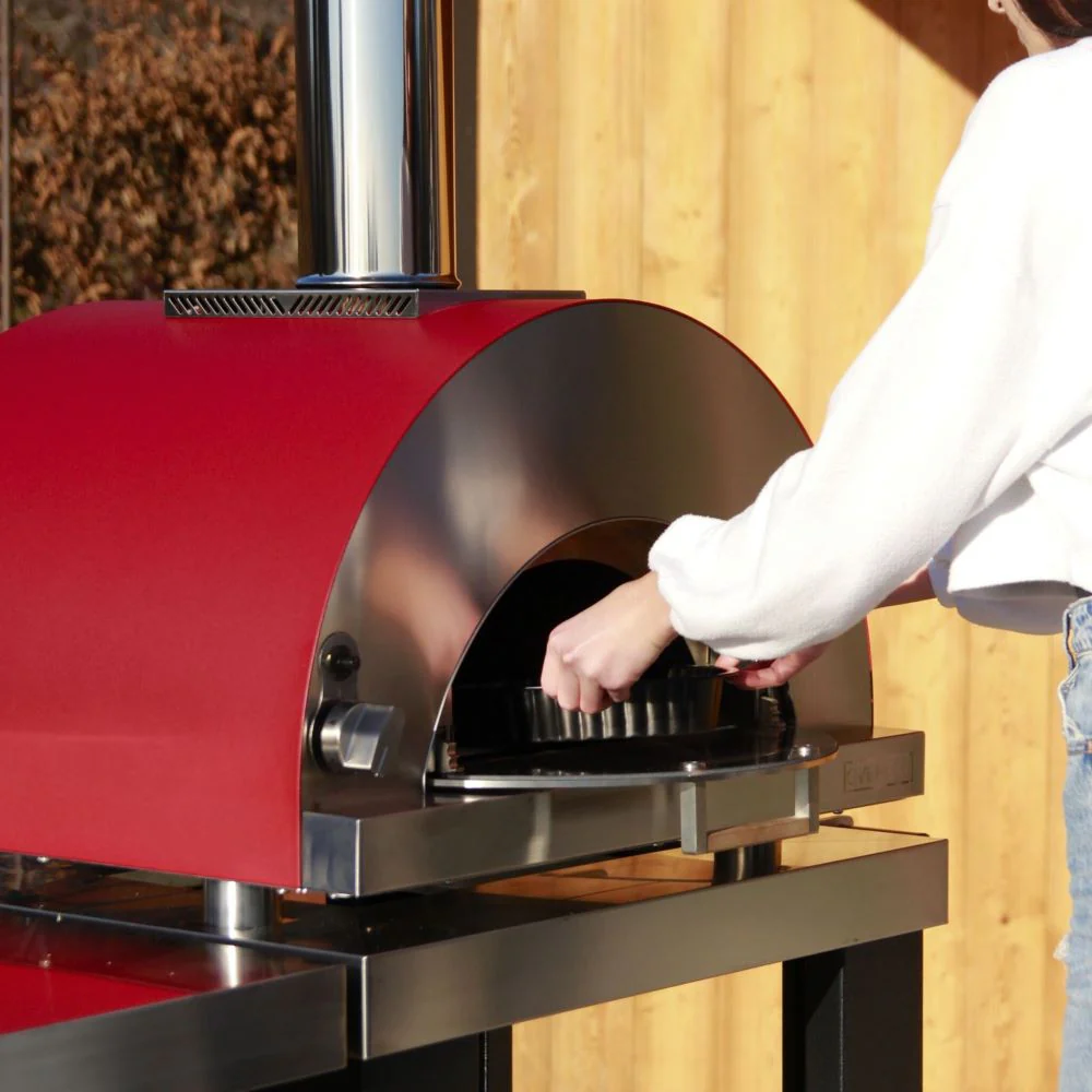 Oveneat GDD-5VR Red Gas pizza oven for upto five pizzas with drop-down glass door includes pizza peel - Image 6