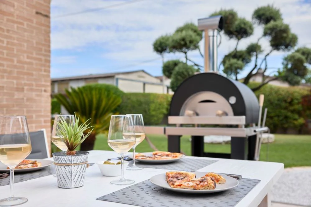 Oveneat WDD-1VG Charcoal Grey Wood Fired Single Pizza Oven with Drop-Down Glass Door Includes Brazier & Pizza Peel - Image 4
